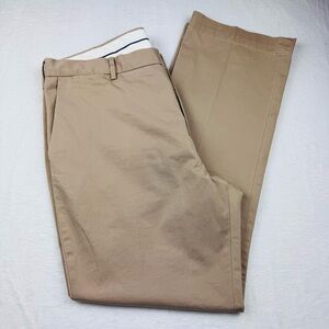 Polo Ralph Lauren Stretch Classic Fit Khaki Chino Pants. Size 38x32 Flat Front.